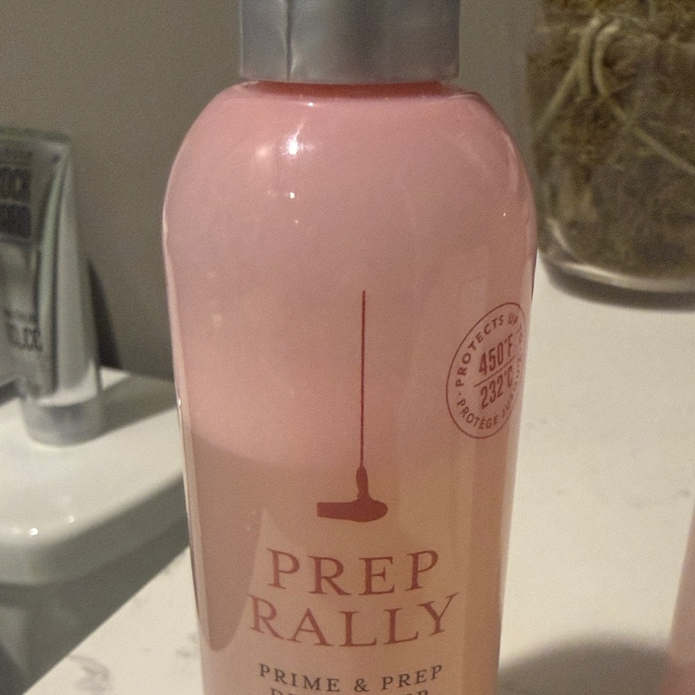 Drybar Prep Rally Prime & Prep Detangler - Soft Pink - Picture 3 of 3